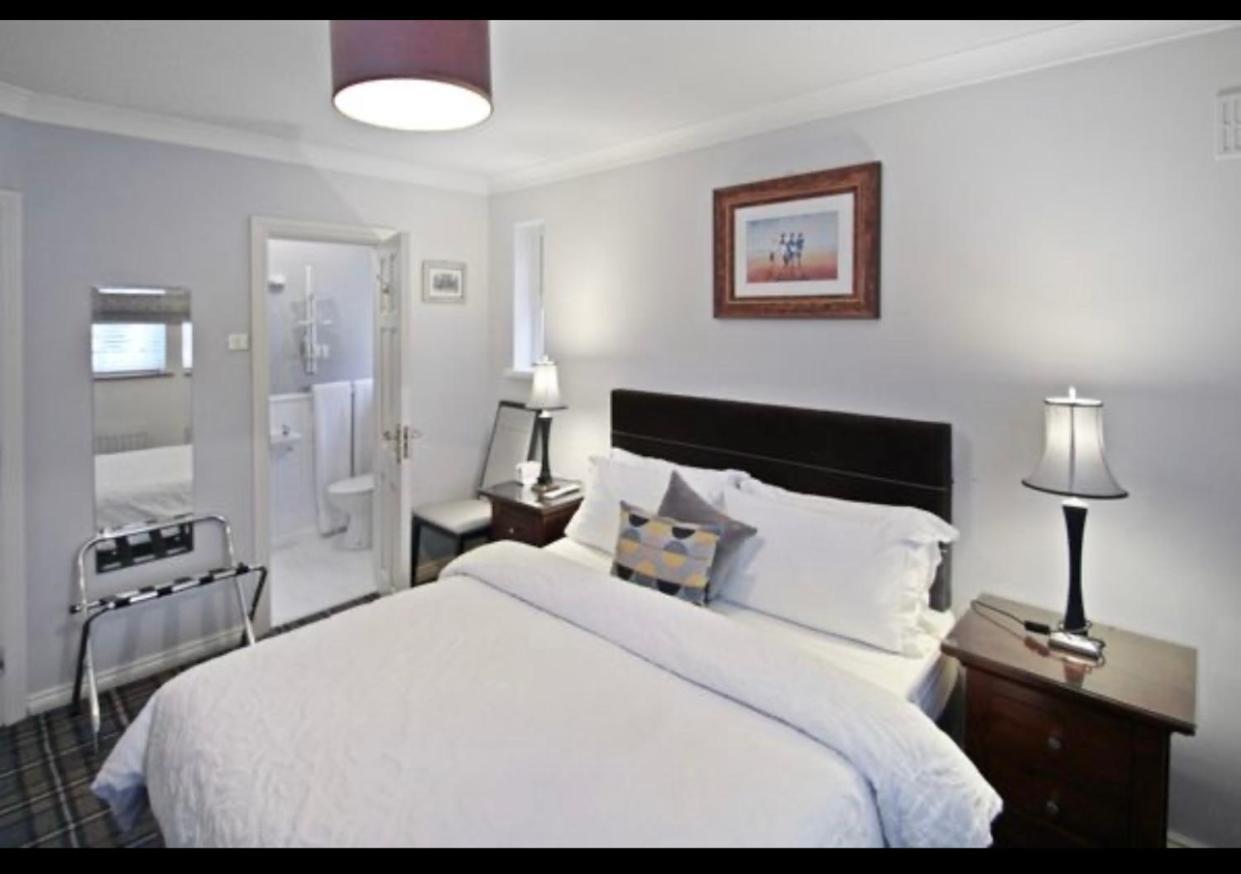 Almara House Bed & Breakfast Galway Ngoại thất bức ảnh